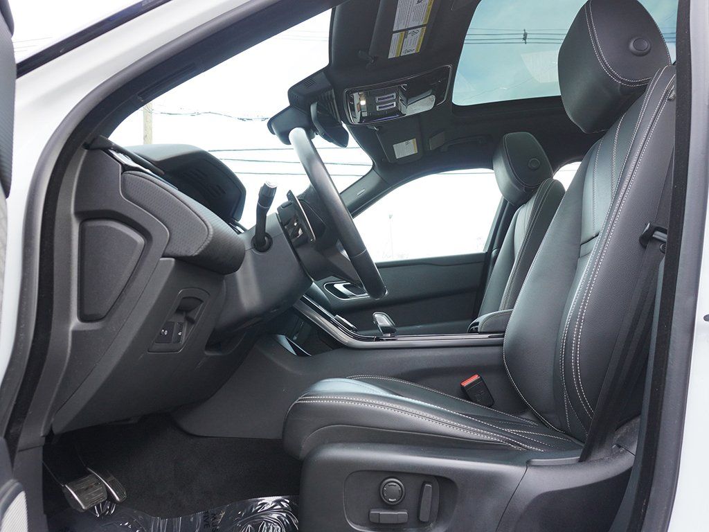 Used 2023 White Land Rover HST image 36