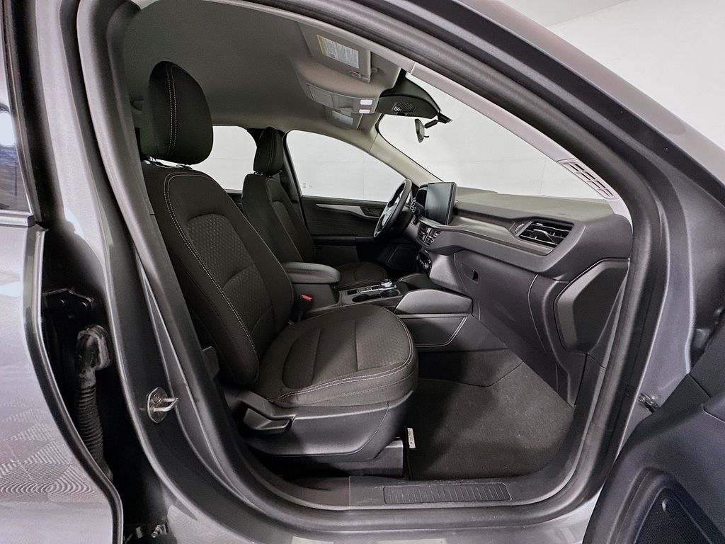 Thumbnail: 2024 Ford Escape - 28