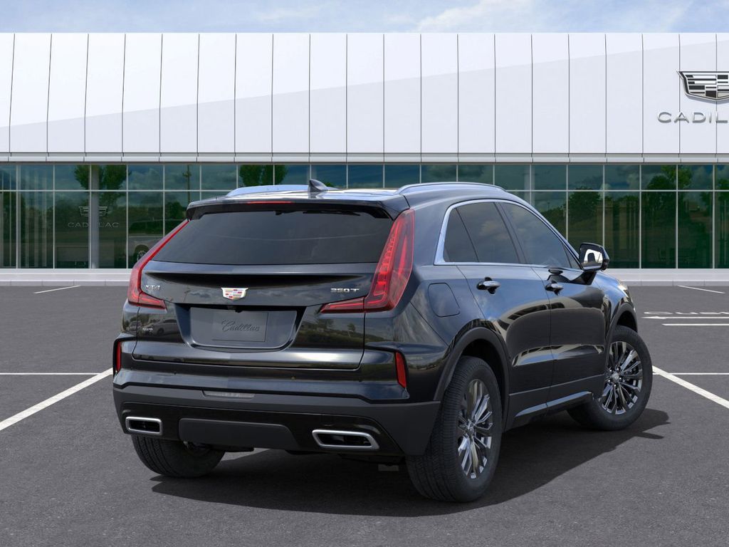 2024 Cadillac XT4 Premium Luxury 4