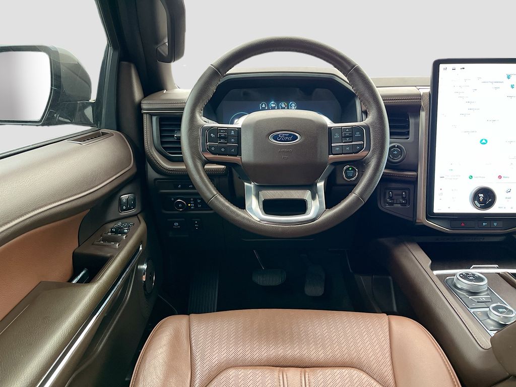 Used 2023 Red Ford King Ranch image 24
