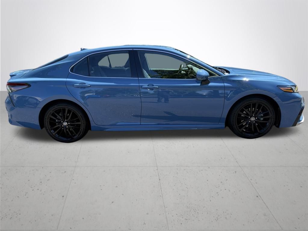 2023 Toyota Camry Hybrid XSE