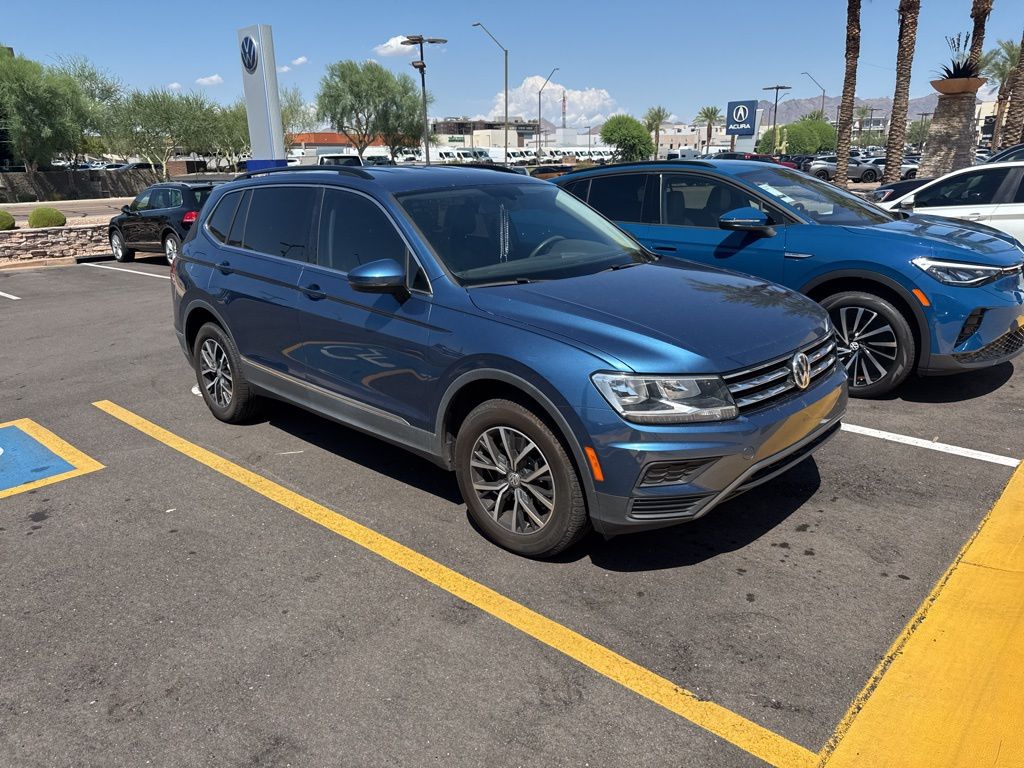 Thumbnail: 2020 Volkswagen Tiguan - 4