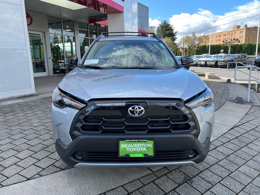 View vehicle photo 7