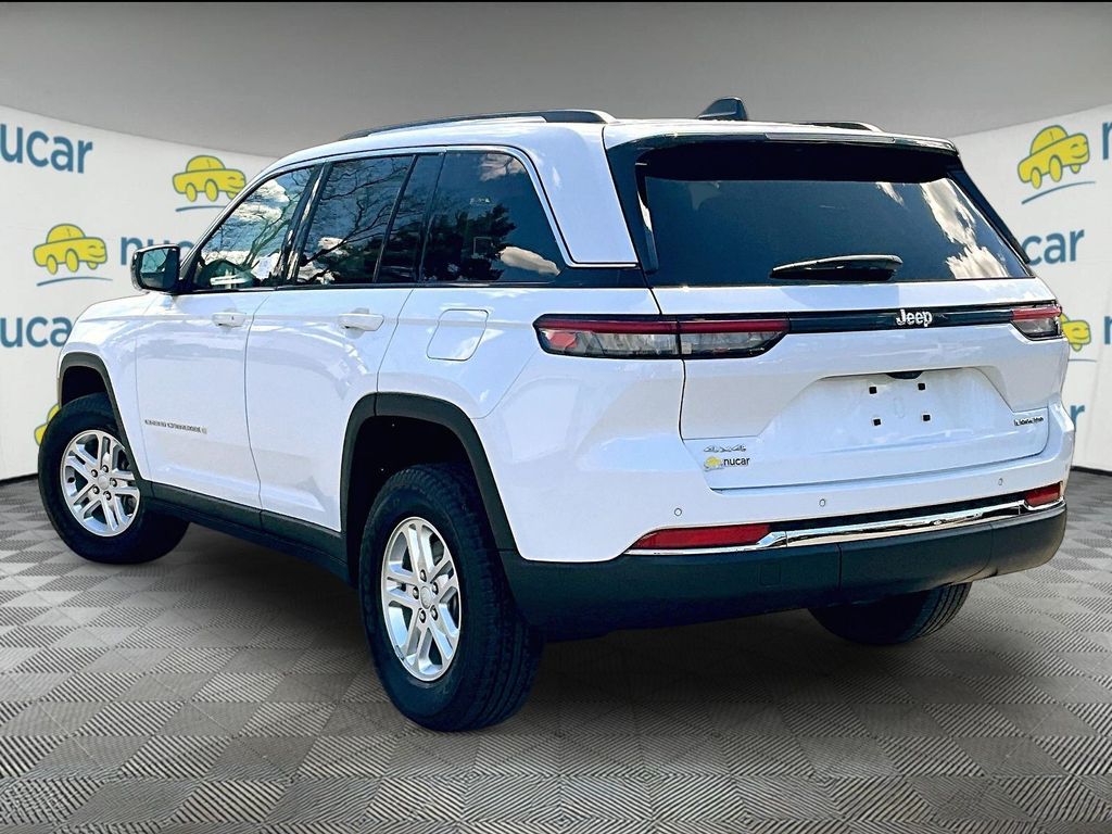 2022 Jeep Grand Cherokee — photo 2