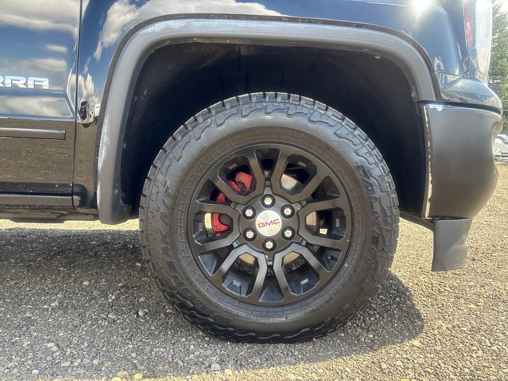 2017 Onyx Black GMC Sierra 1500 SLE 4X4 Truck