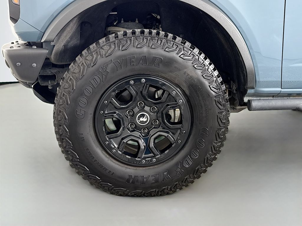 Thumbnail: 2023 Ford Bronco - 30