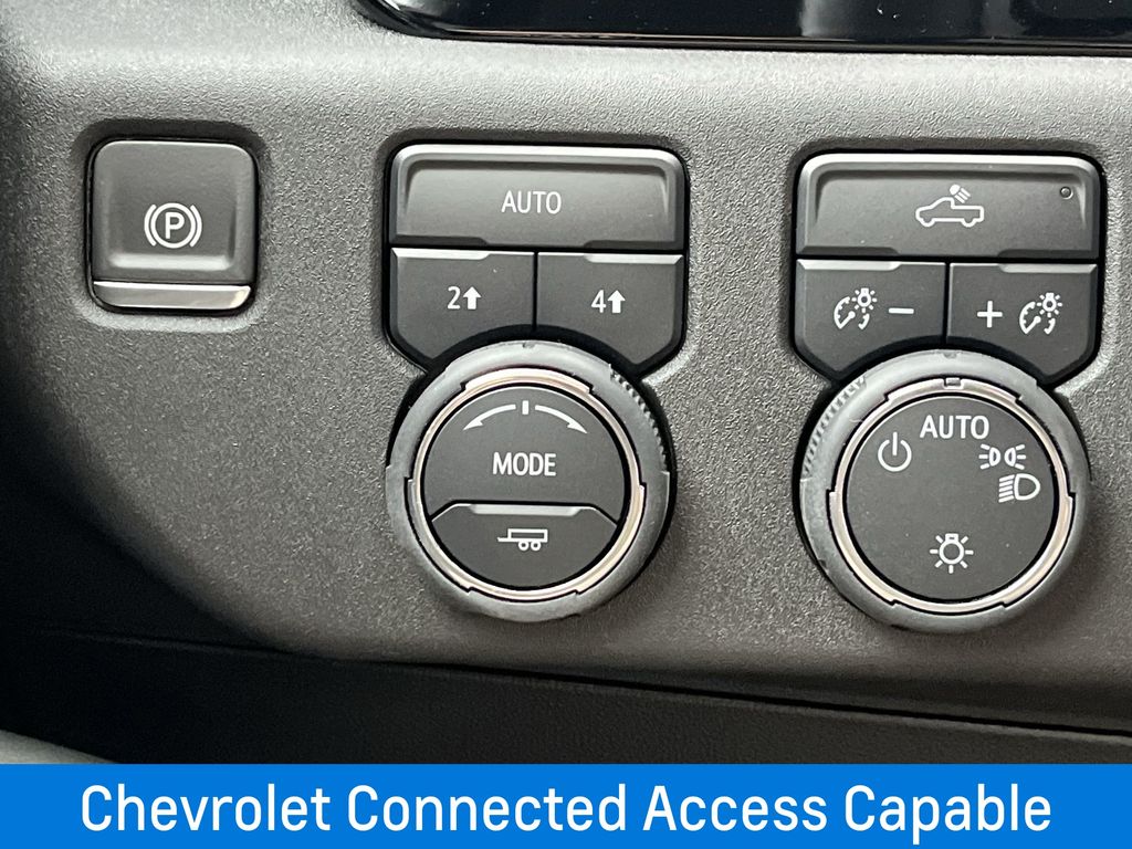 2024 Chevrolet Silverado 1500 LT photo