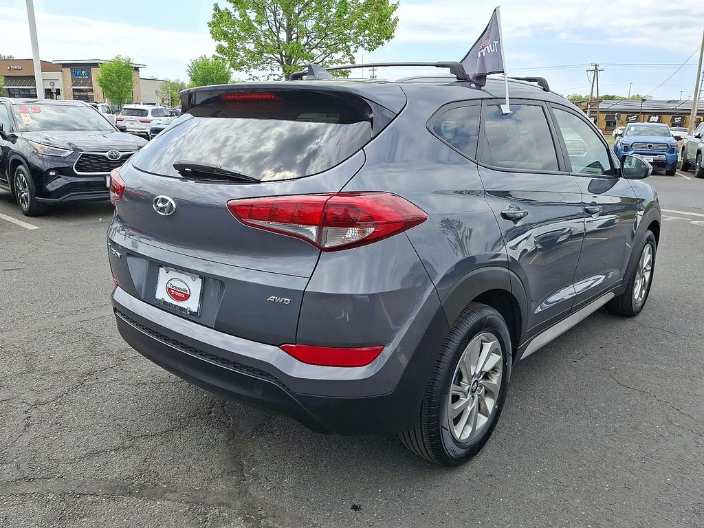 Thumbnail: 2018 Hyundai Tucson - 6