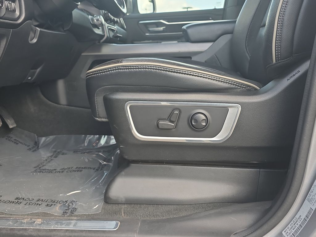 2022 Billet Silver Metallic Clearcoat Ram 1500 Laramie 4X4 Truck