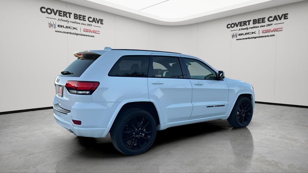 Used Car 2021 Jeep Grand Cherokee  Laredo X For Sale Under $25,000 In Austin, Texas