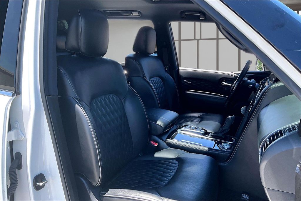 Used 2024 Infiniti QX80 SUV