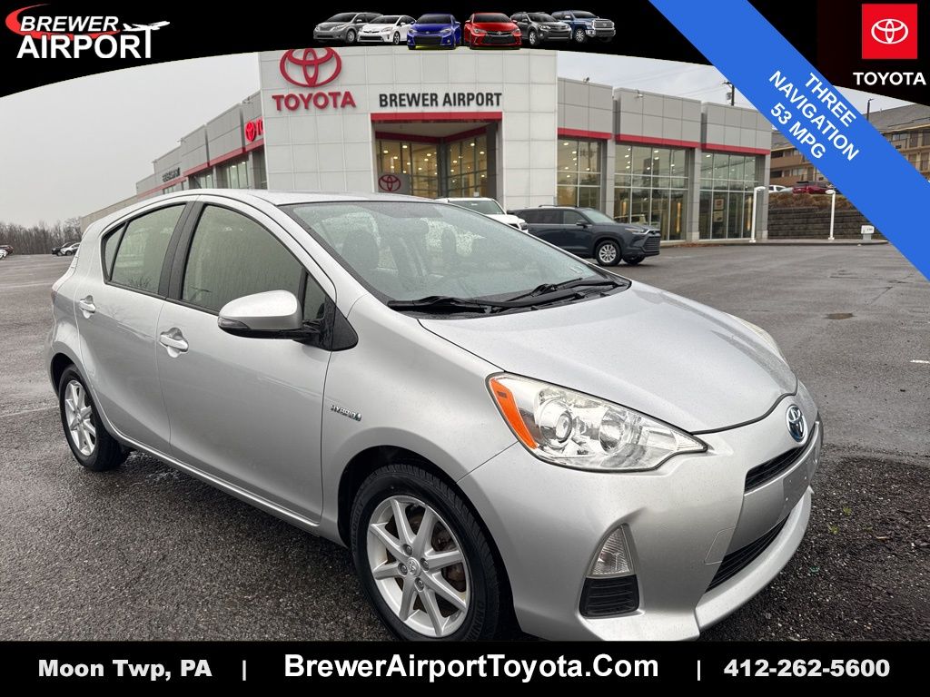 2014 Toyota Prius c Three