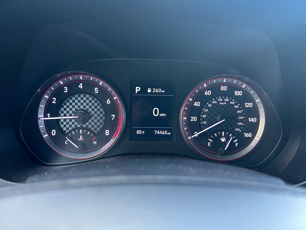 Thumbnail: 2019 Hyundai Veloster - 21