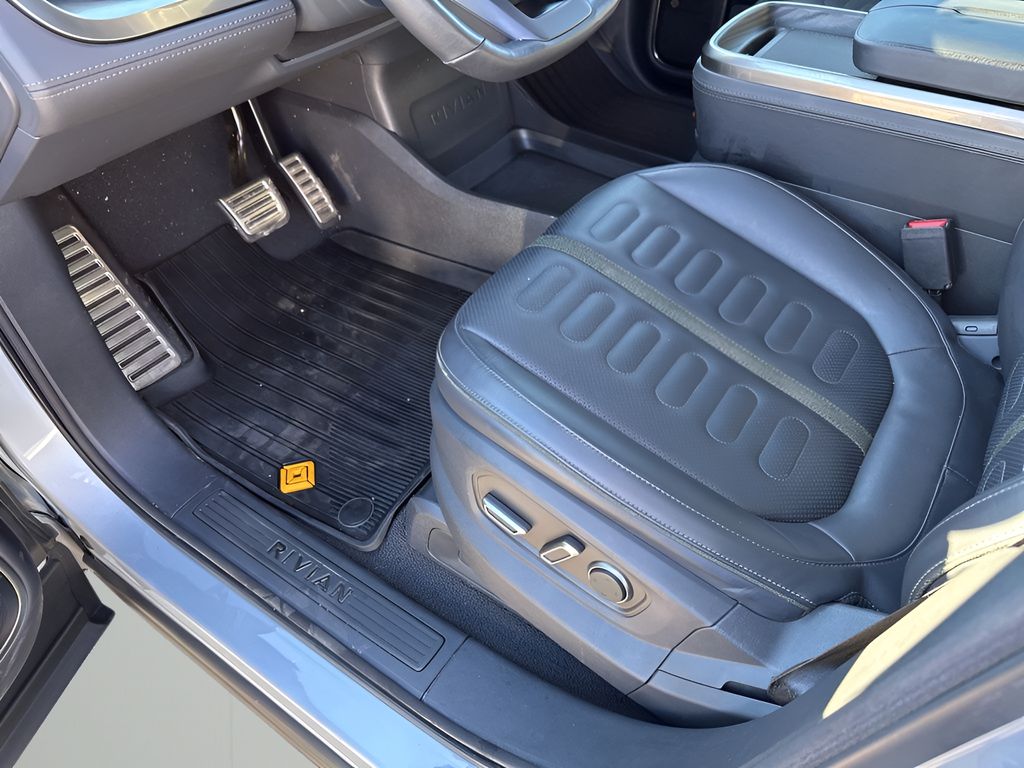 Used Car 2024 Rivian R1s  Adventure For Sale Under $70,000 In Austin, Texas