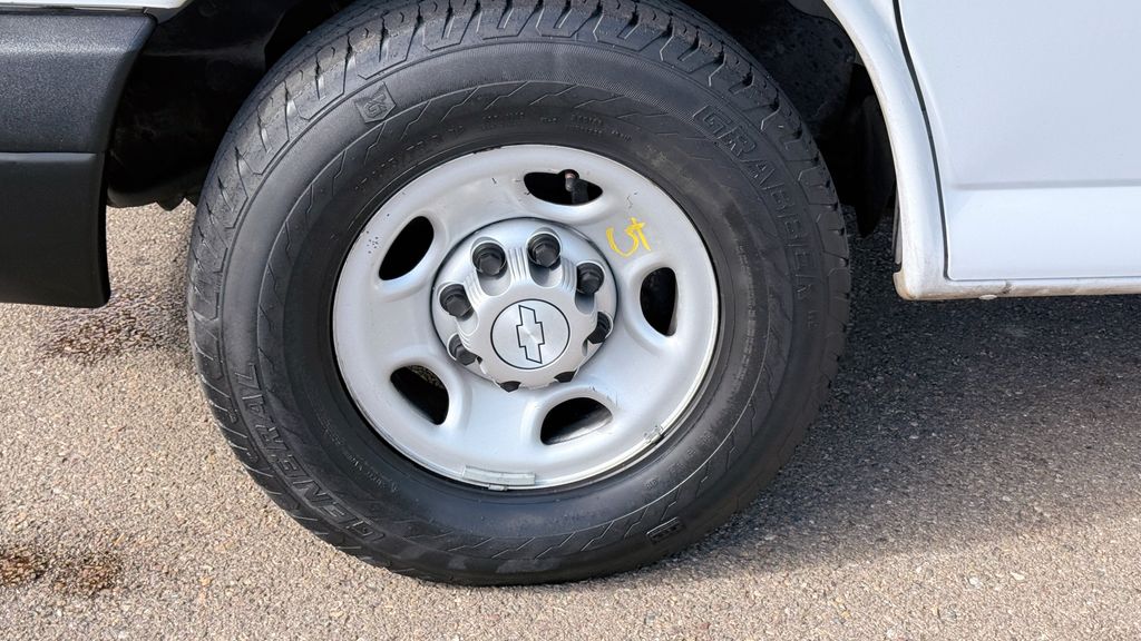 Used 2015 Chevrolet Express 2500 Work Van 3D Cargo Van