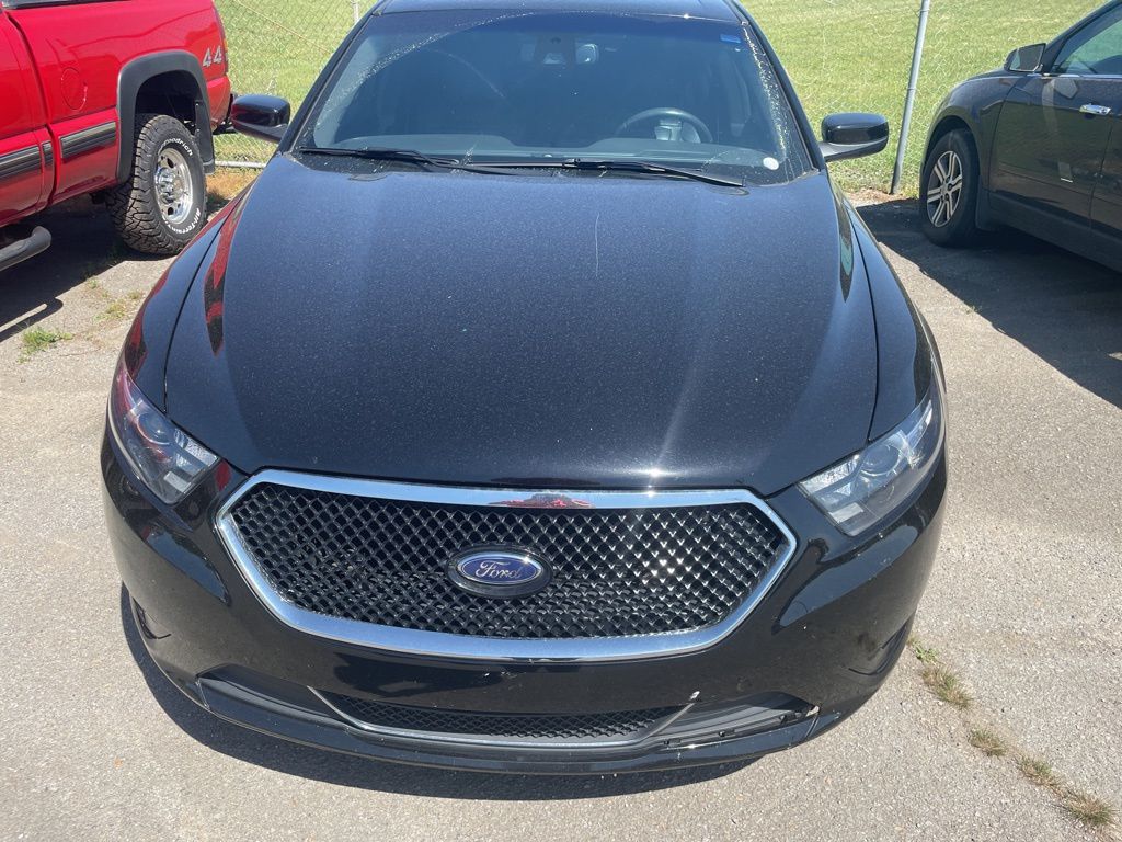 2018 Ford Taurus 