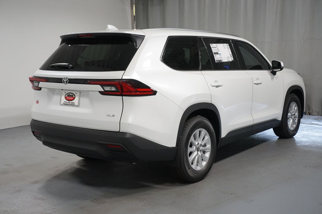 Thumbnail: 2026 Toyota Grand Highlander - 8