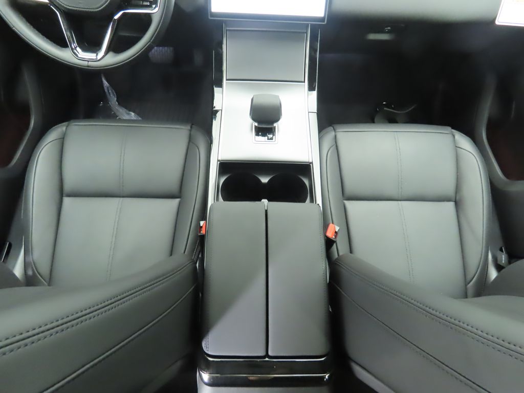 Thumbnail: 2026 Land Rover Range Rover Velar - 17