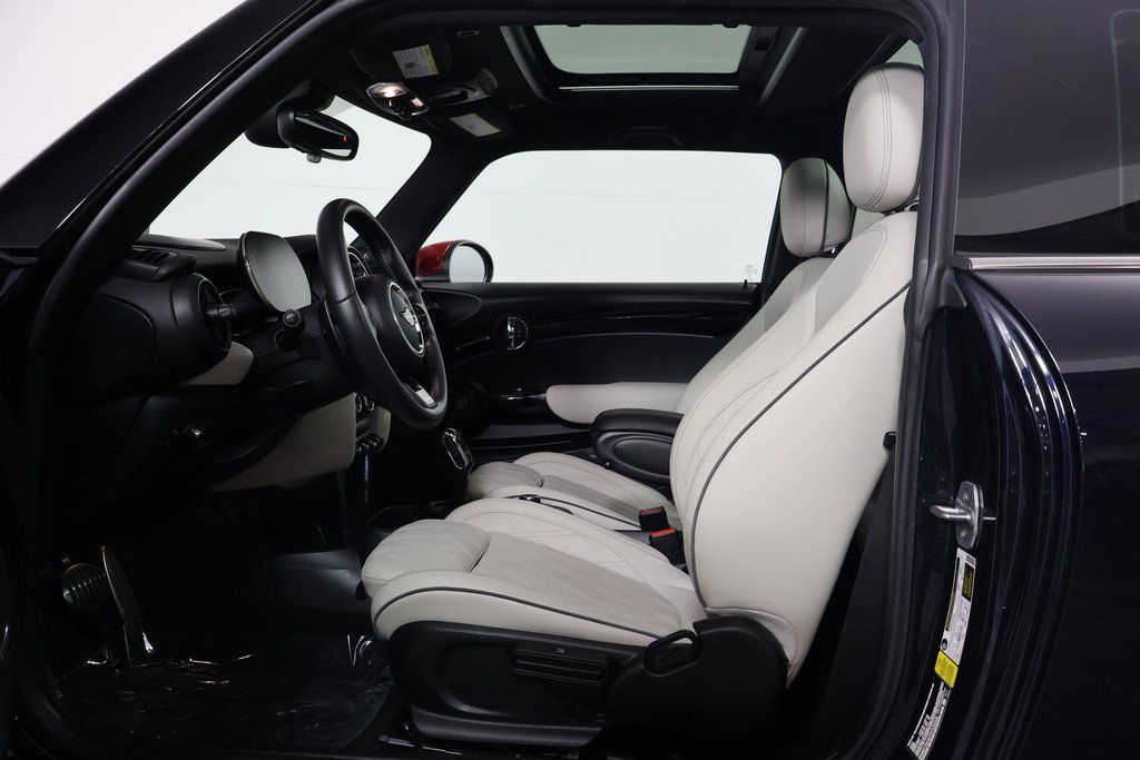 Thumbnail: 2023 MINI Cooper - 10