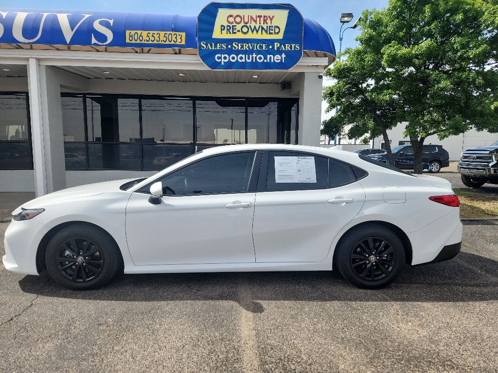 2025 Toyota Camry LE FWD