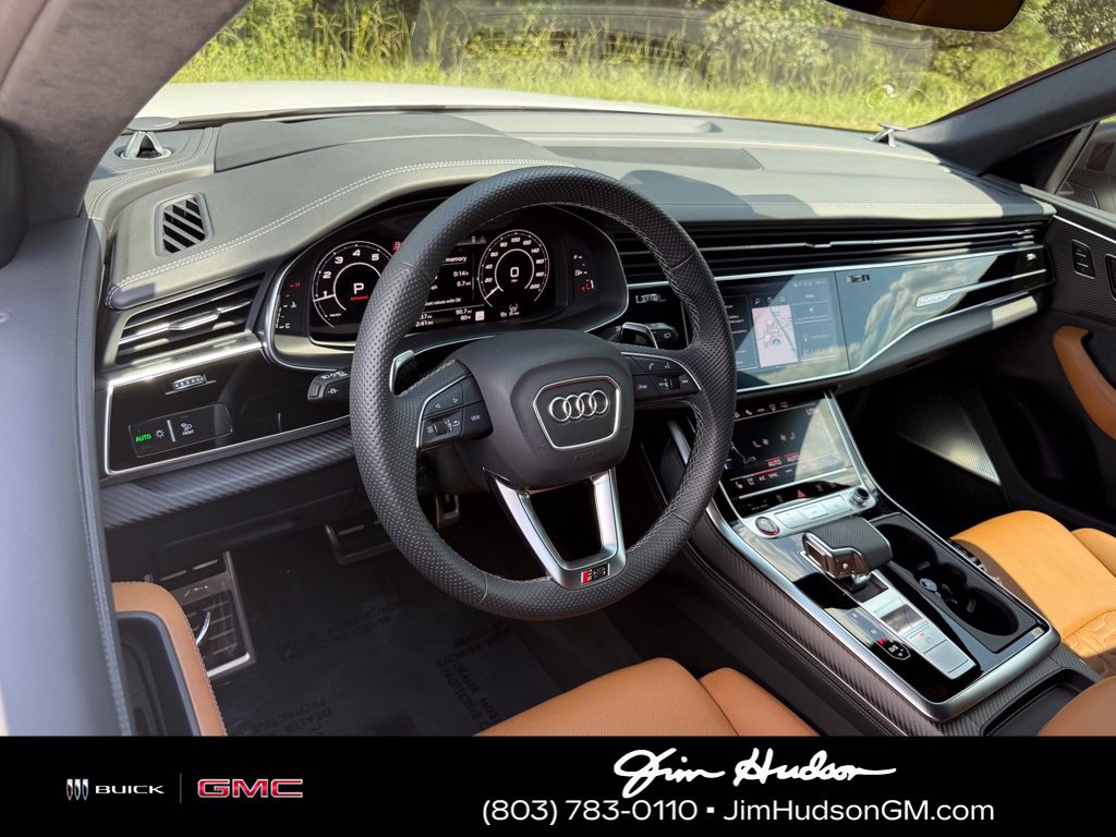 2025 Audi RS Q8 performance 4.0T White - Jim Hudson Acura - Image 4