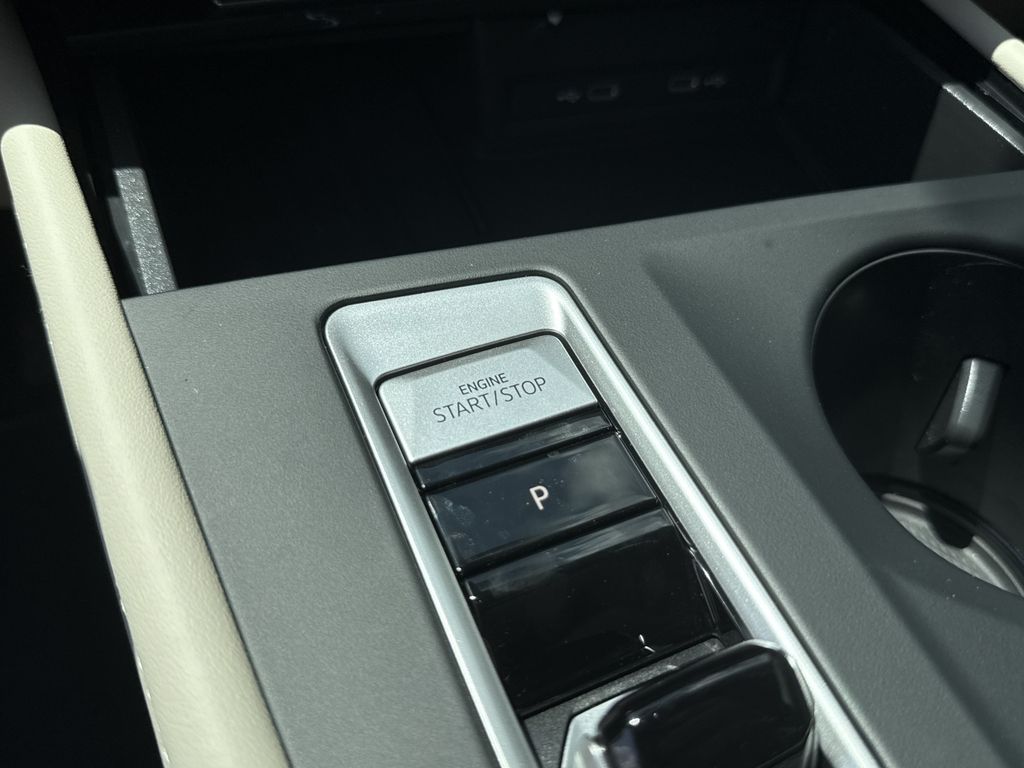 2026 Volkswagen Atlas 2.0T SE Black at DeMontrond Auto Country
