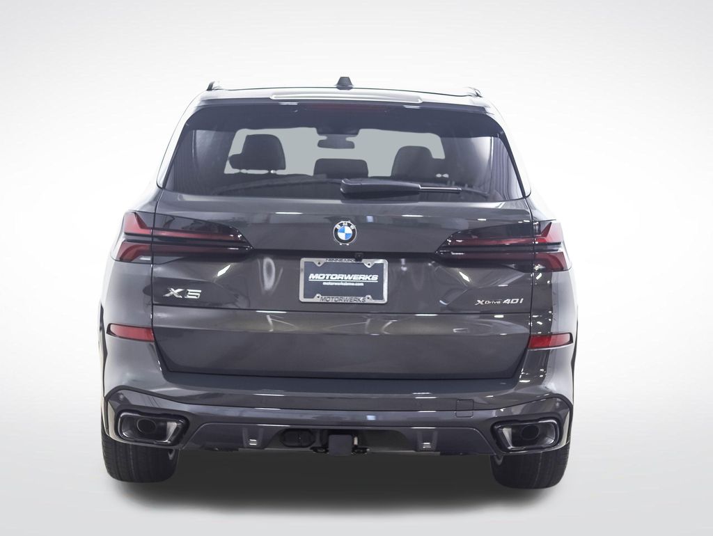 Thumbnail: 2026 BMW X5 - 4