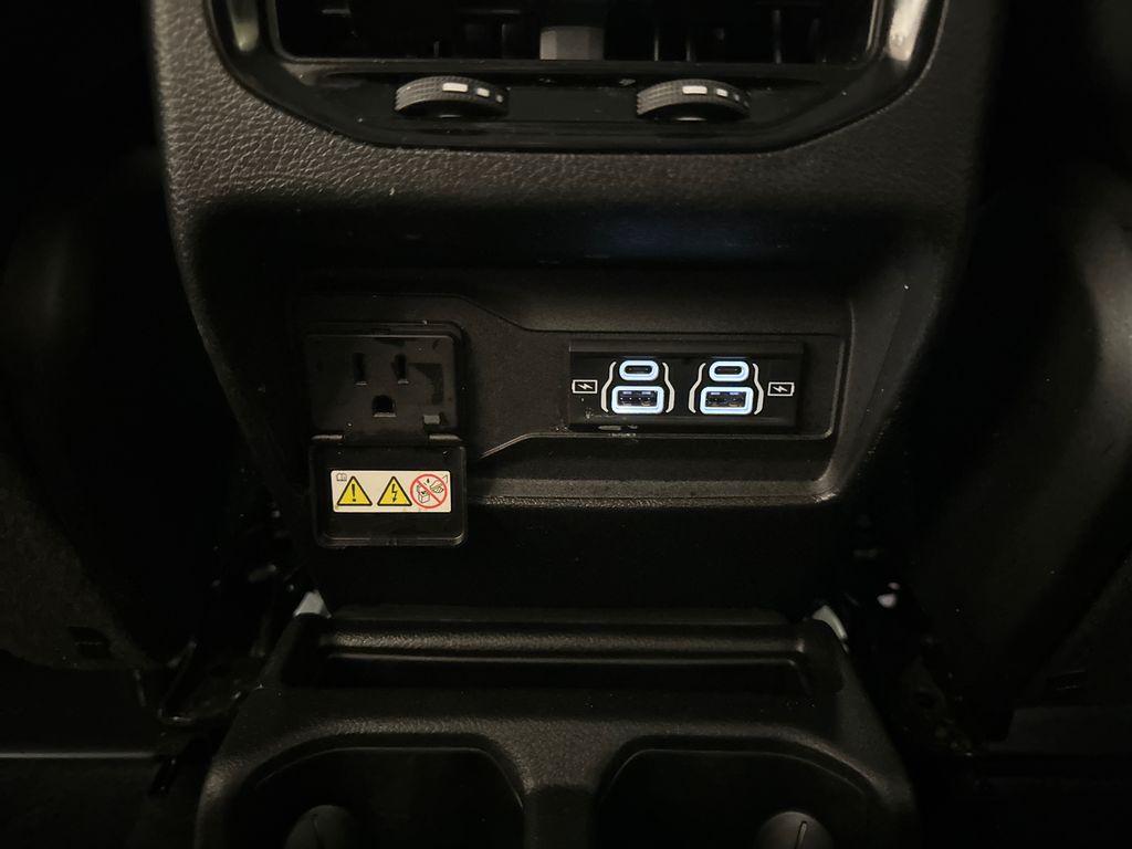 Certified Used 2022 Black Jeep Limited image 29