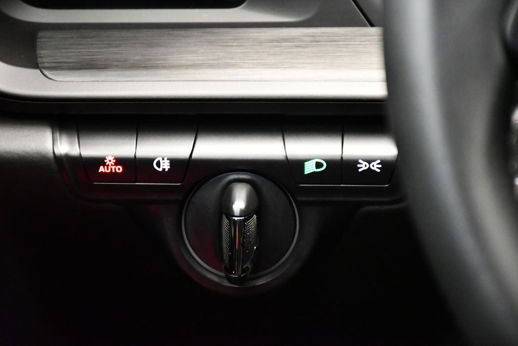 Thumbnail: 2024 Porsche 911 - 24