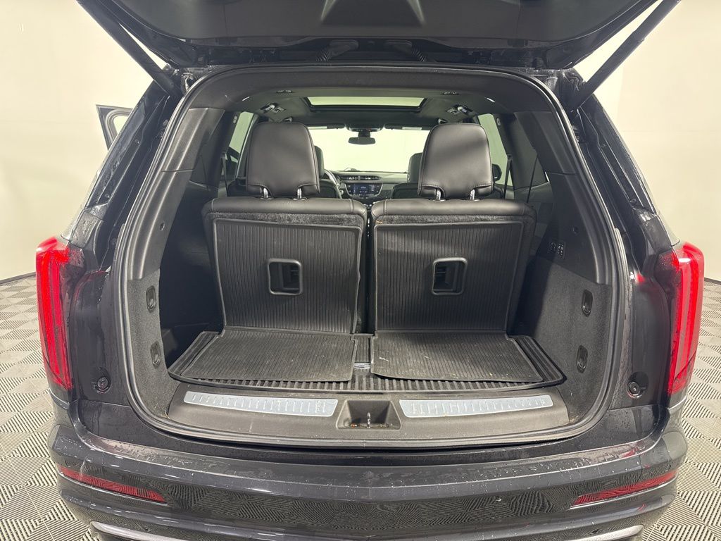 Thumbnail: 2020 Cadillac XT6 - 23