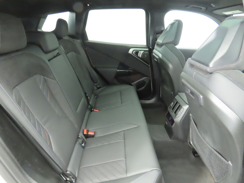 Thumbnail: 2026 BMW X3 - 23