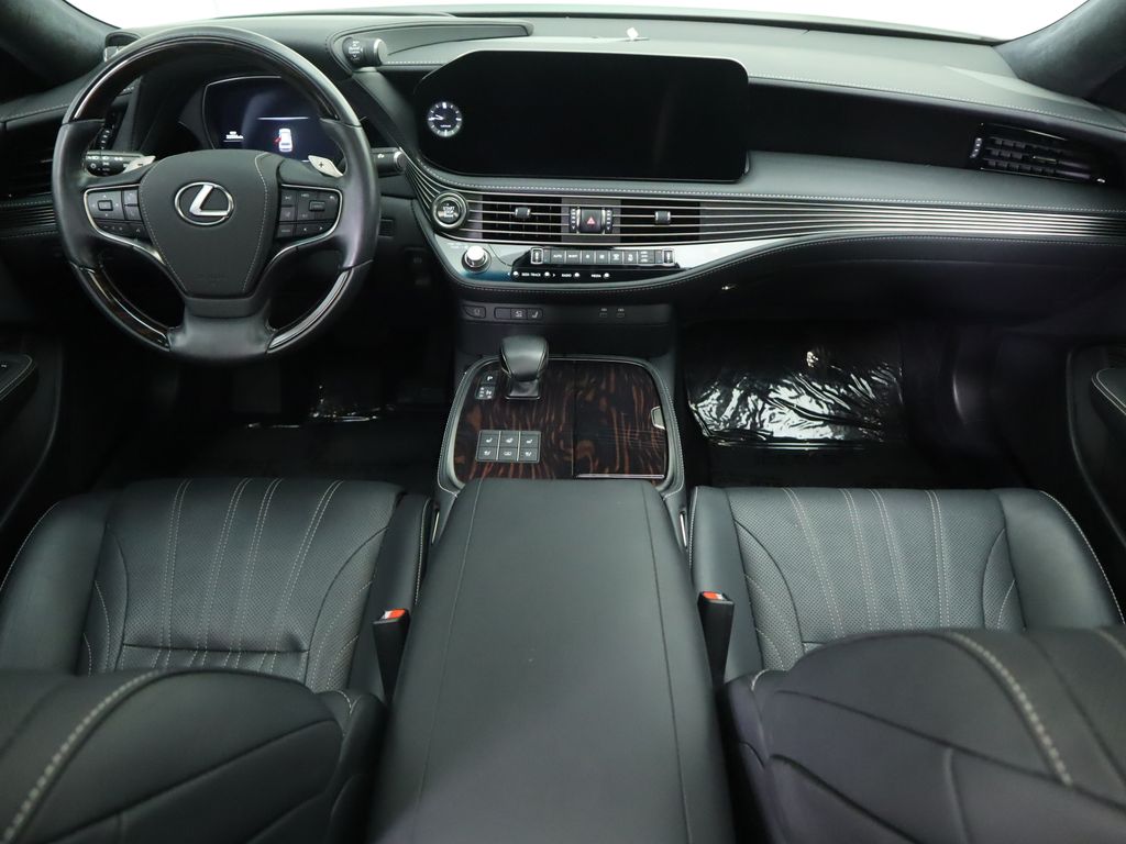 Thumbnail: 2023 Lexus LS - 13