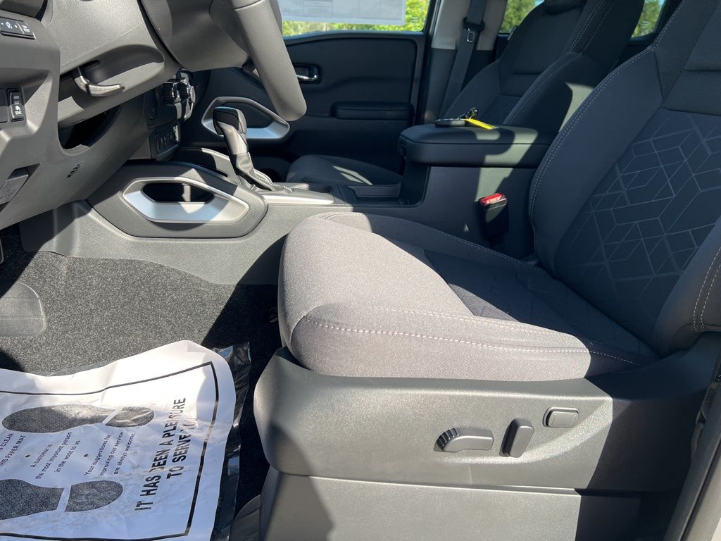 2025 Glacier White Nissan Frontier SV RWD Truck