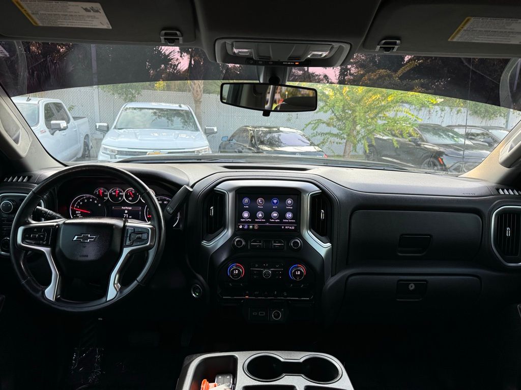 2019 Chevrolet Silverado 1500 RST 23