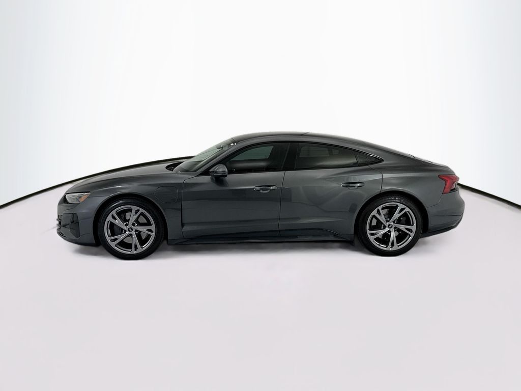 Thumbnail: 2023 Audi e-tron GT - 8