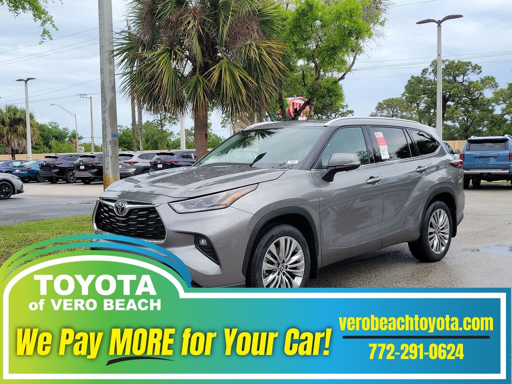 Heavy Metal 2026 Toyota Highlander Platinum AWD SUV / Crossover All-Wheel Drive 8-Speed Automatic