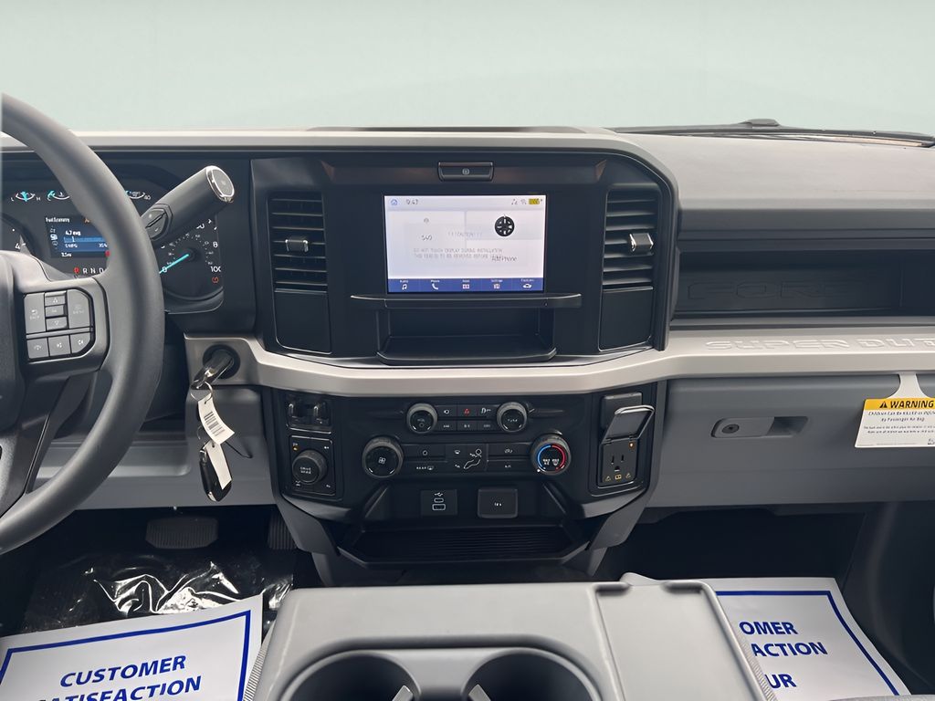 2025 Ford F-350SD