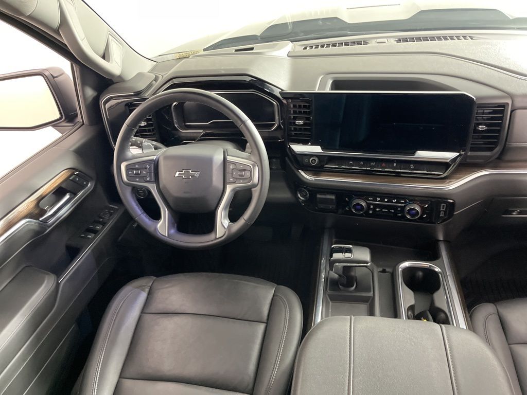 Thumbnail: 2024 Chevrolet Silverado 1500 - 5