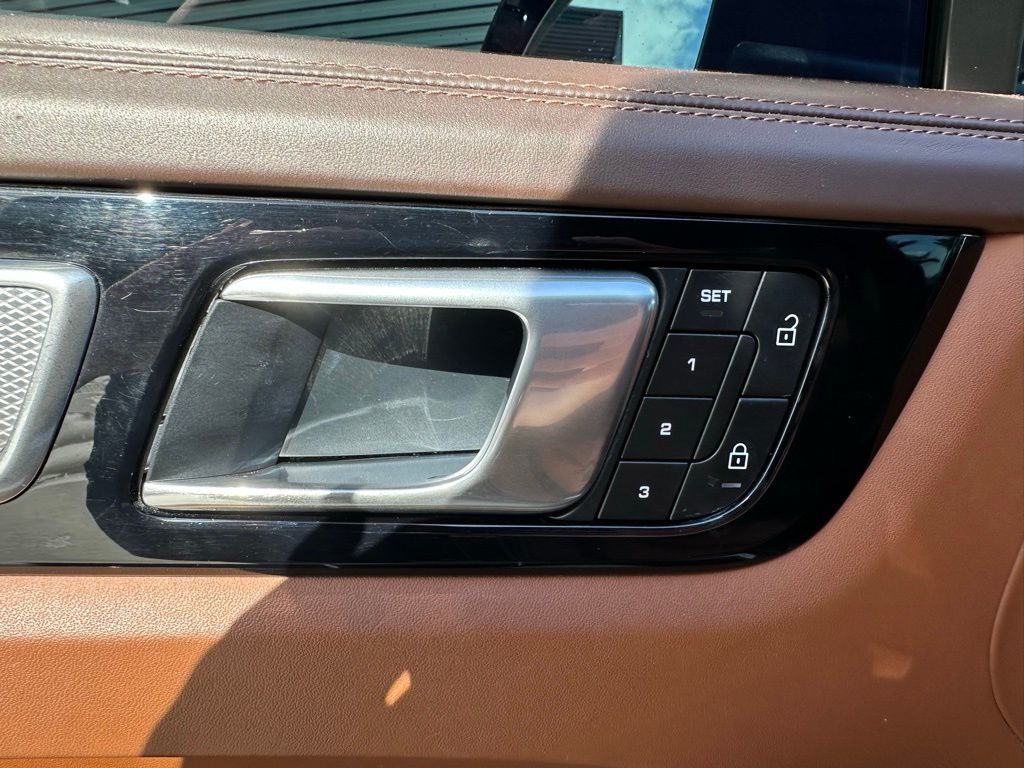 Thumbnail: 2023 Porsche  - 19