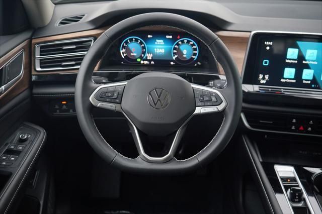 Thumbnail: 2026 Volkswagen Atlas - 10