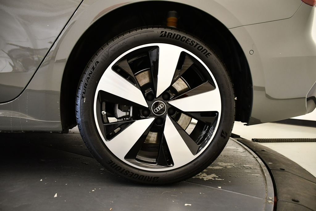 Thumbnail: 2025 Audi A5 - 14