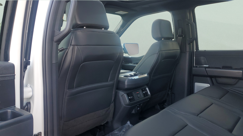 New 2026  Ford Lariat image 44