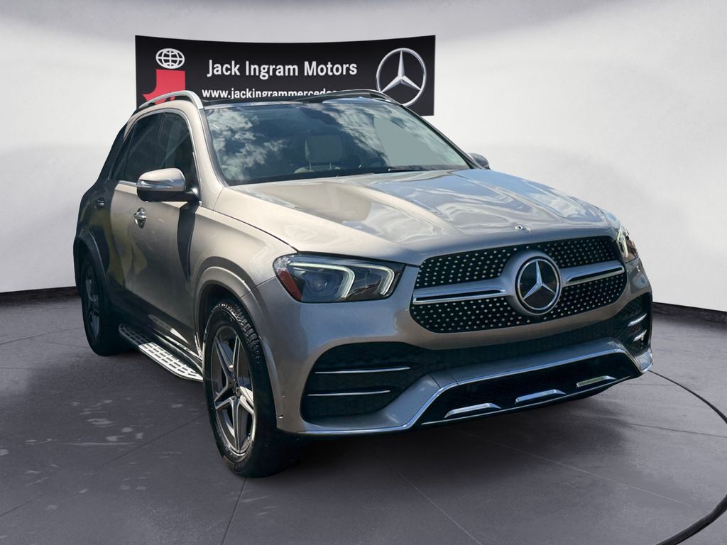 used 2022 Mercedes-Benz GLE car, priced at $32,767