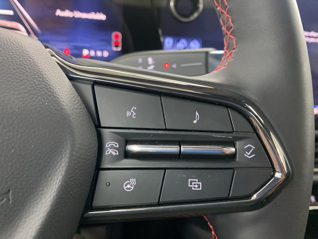 2025 Chevrolet Equinox EV RS photo