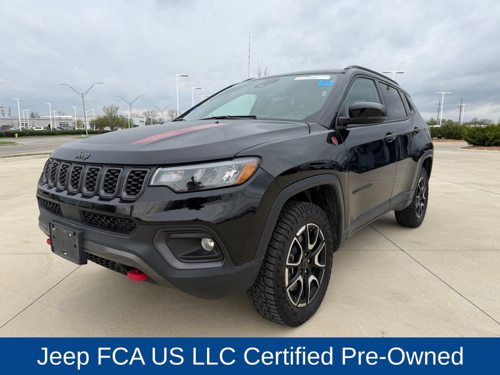 2025 Jeep Compass Trailhawk 4WD