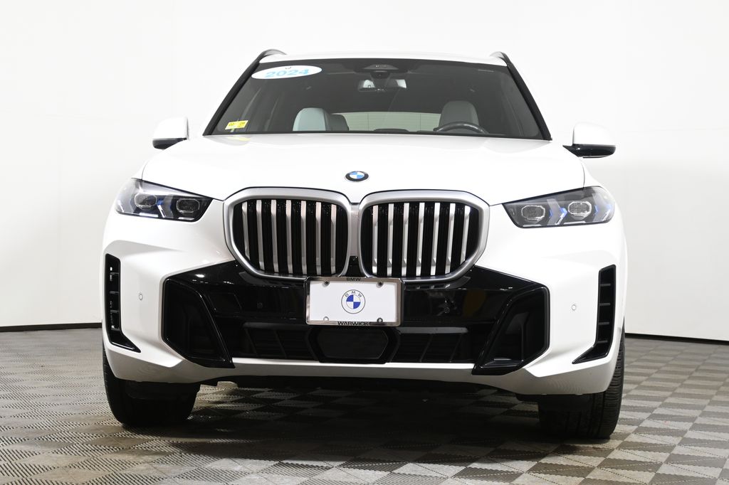 Thumbnail: 2024 BMW X5 - 10