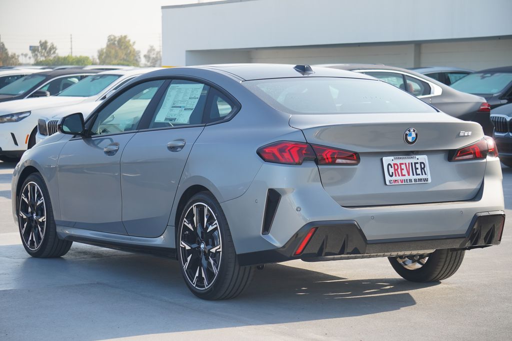 Thumbnail: 2026 BMW 2 Series - 7