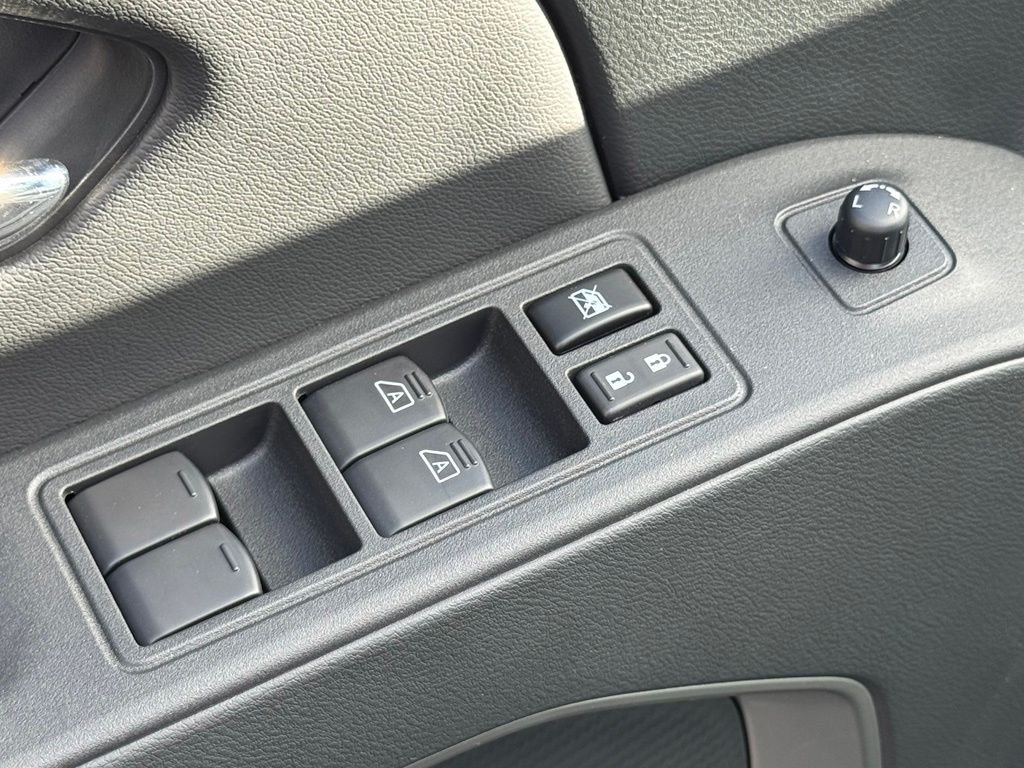 New 2027 Nissan Frontier Truck