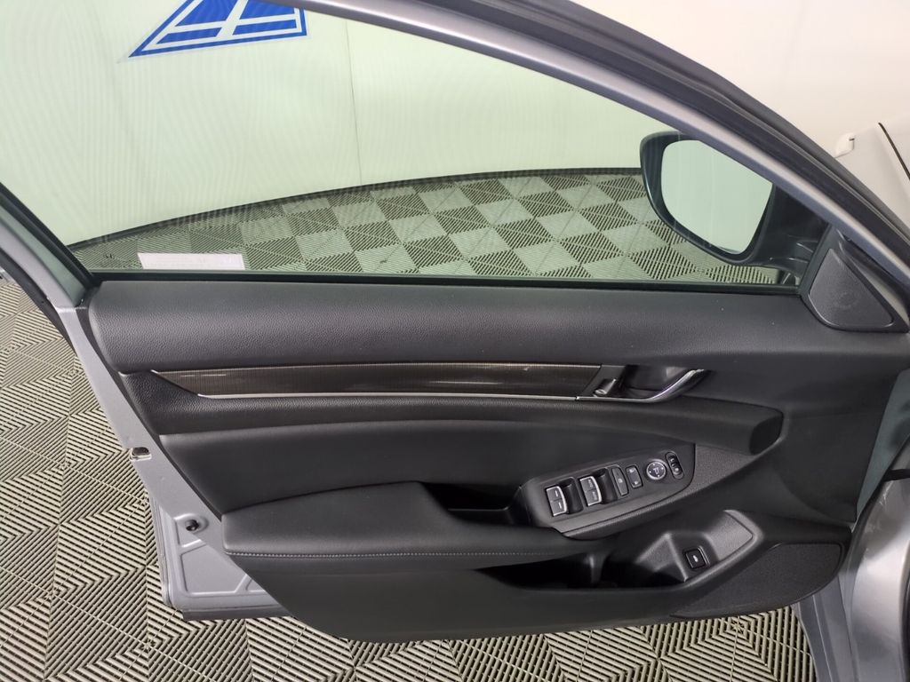 Image 10 of 2021 Honda Accord Sport Special Edition