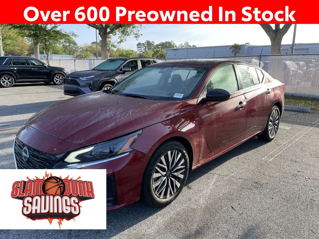 2025 Nissan Altima SV